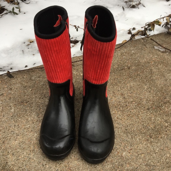 red muck boots